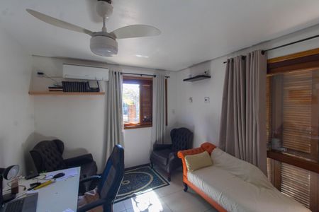 Casa à venda com 253m², 4 quartos e 5 vagasSala 2