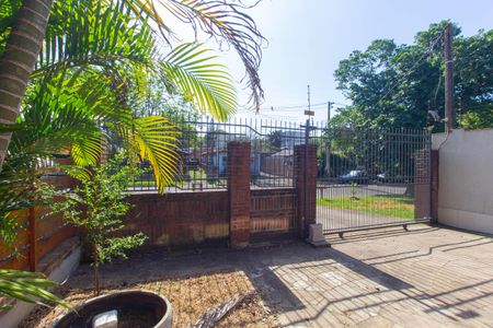 Casa à venda com 253m², 4 quartos e 5 vagasÁrea externa