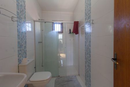 Casa à venda com 253m², 4 quartos e 5 vagasBanheiro da Suíte