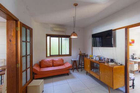 Casa à venda com 253m², 4 quartos e 5 vagasSala 3