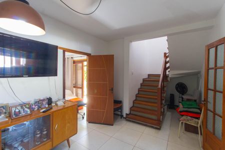 Casa à venda com 253m², 4 quartos e 5 vagasSala 3