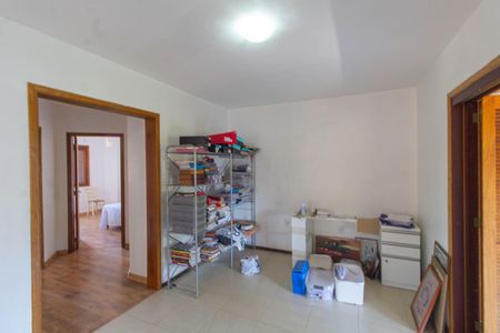 Casa à venda com 253m², 4 quartos e 5 vagasSala 4