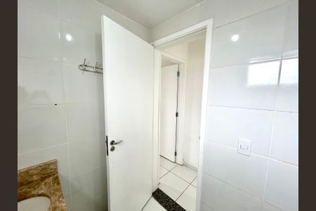 Apartamento à venda com 51m², 2 quartos e 1 vaga Apartamento à venda com 51m², 2 quartos e 1 vagaBanheiro