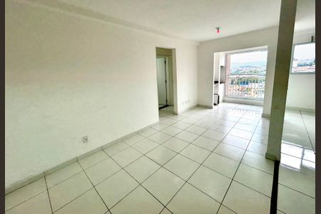 Apartamento à venda com 51m², 2 quartos e 1 vaga Apartamento à venda com 51m², 2 quartos e 1 vagaSala