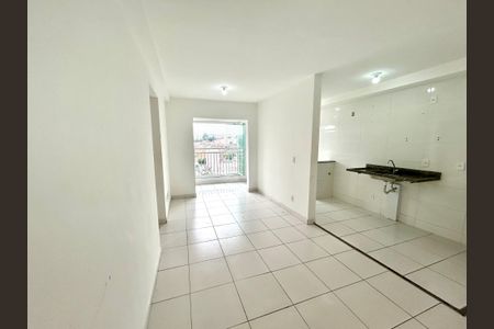 Sala de apartamento à venda com 2 quartos, 51m² em Vila Galvão, Guarulhos