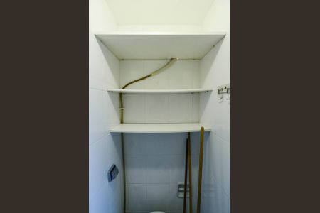 Apartamento à venda com 92m², 2 quartos e 1 vagaBanheiro de Serviço