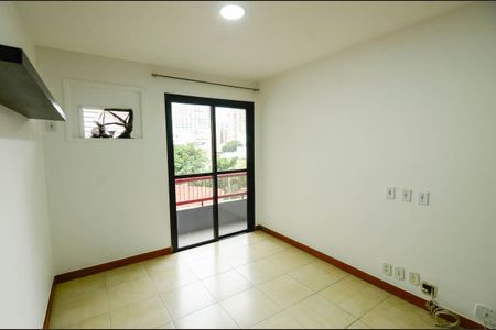 Apartamento à venda com 92m², 2 quartos e 1 vagaQuarto