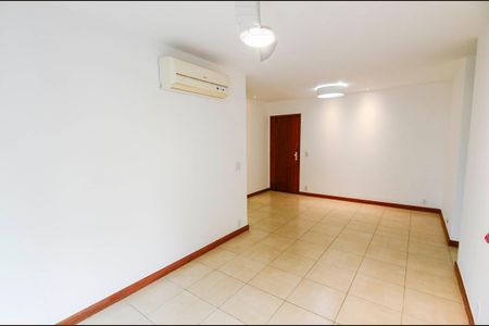 Sala de apartamento à venda com 2 quartos, 92m² em Vila Isabel, Rio de Janeiro
