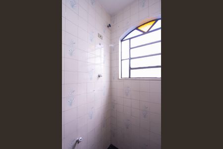 Casa para alugar com 140m², 2 quartos e 2 vagas Casa para alugar com 140m², 2 quartos e 2 vagasBanheiro Social