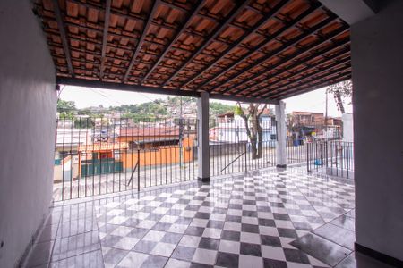 Casa para alugar com 140m², 2 quartos e 2 vagas Casa para alugar com 140m², 2 quartos e 2 vagasQuintal