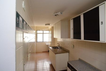 Apartamento à venda com 71m², 2 quartos e 1 vaga Apartamento à venda com 71m², 2 quartos e 1 vagaCozinha