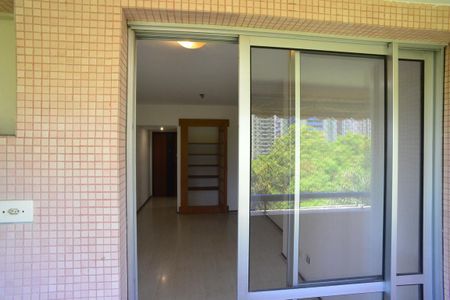 Varanda de apartamento à venda com 2 quartos, 71m² em Barra da Tijuca, Rio de Janeiro