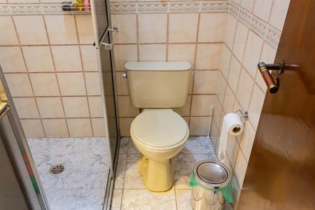 Casa à venda com 153m², 4 quartos e 2 vagasBanheiro Social