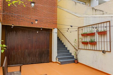 Casa à venda com 153m², 4 quartos e 2 vagasGaragem