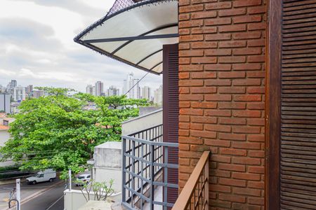 Casa à venda com 153m², 4 quartos e 2 vagasVaranda