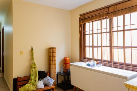 Casa à venda com 153m², 4 quartos e 2 vagasCorredor