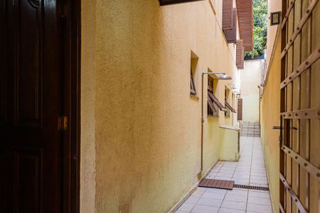 Casa à venda com 153m², 4 quartos e 2 vagasÁrea externa