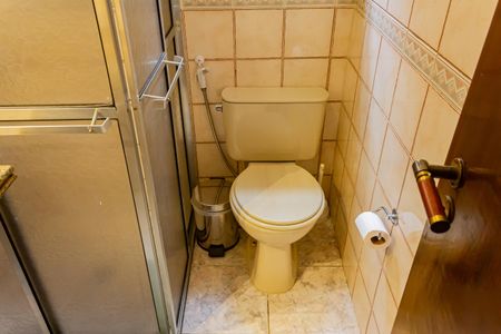 Casa à venda com 153m², 4 quartos e 2 vagasBanheiro da Suíte