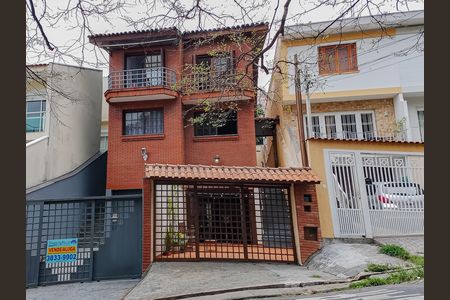 Fachada de casa à venda com 4 quartos, 153m² em Vila Romana, São Paulo