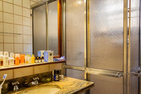 Casa à venda com 153m², 4 quartos e 2 vagasBanheiro da Suíte