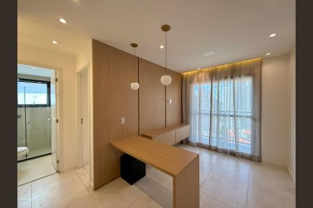 Sala  de apartamento à venda com 1 quarto, 31m² em Jardim das Acacias, São Paulo