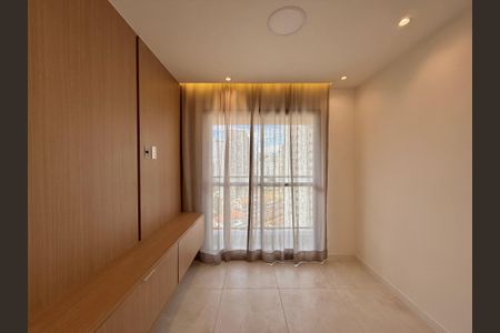 Sala  de apartamento à venda com 1 quarto, 31m² em Jardim das Acacias, São Paulo