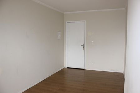 Sala de apartamento para alugar com 2 quartos, 52m² em Vila Itapegica, Guarulhos