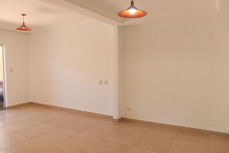 Sala de casa para alugar com 6 quartos, 200m² em Feliz, Goiânia