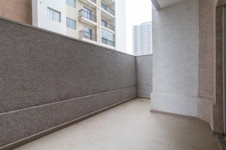 Apartamento à venda com 51m², 2 quartos e 1 vaga Apartamento à venda com 51m², 2 quartos e 1 vagaVaranda e Área de Serviço