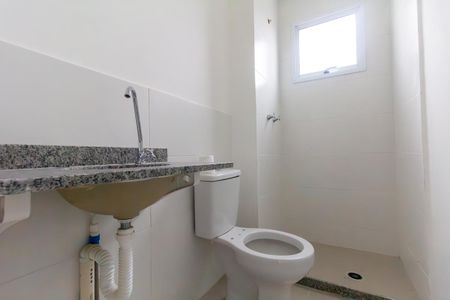 Apartamento à venda com 51m², 2 quartos e 1 vaga Apartamento à venda com 51m², 2 quartos e 1 vagaBanheiro