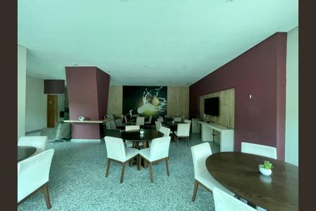 Apartamento à venda com 165m², 3 quartos e 3 vagas Apartamento à venda com 165m², 3 quartos e 3 vagasArea Comum - Salão de Festas