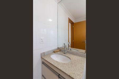 Apartamento à venda com 165m², 3 quartos e 3 vagas Apartamento à venda com 165m², 3 quartos e 3 vagasSuíte 3