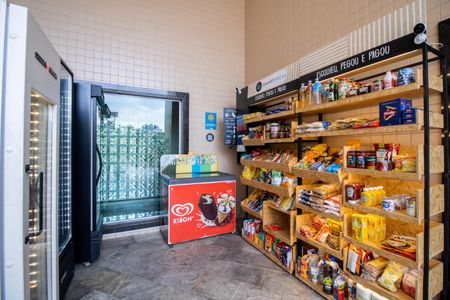 Apartamento à venda com 165m², 3 quartos e 3 vagas Apartamento à venda com 165m², 3 quartos e 3 vagasArea Comum - Mercado