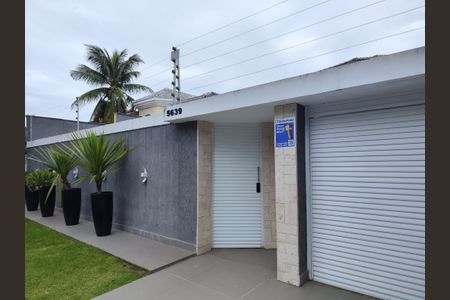 Casa de condomínio à venda com 320m², 4 quartos e 6 vagasPlaquinha