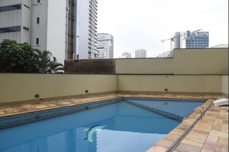 Apartamento para alugar com 45m², 1 quarto e 1 vagaÁrea comum - Piscina