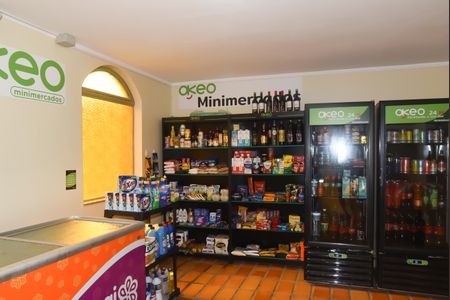 Apartamento para alugar com 45m², 1 quarto e 1 vagaÁrea comum - Loja de conveniência