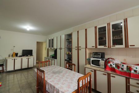 Casa à venda com 289m², 3 quartos e 4 vagasCozinha