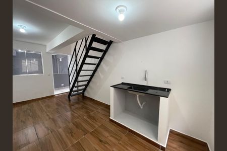 Studio para alugar com 25m², 1 quarto e sem vaga Studio para alugar com 25m², 1 quarto e sem vagaKitnet