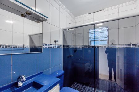 Casa à venda com 128m², 4 quartos e 2 vagasBanheiro 1