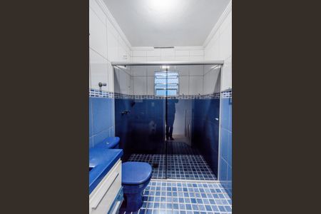 Casa à venda com 128m², 4 quartos e 2 vagasBanheiro 1