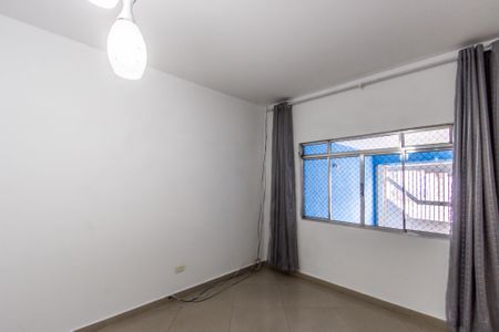 Casa à venda com 128m², 4 quartos e 2 vagasSala