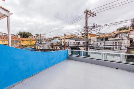 Casa à venda com 128m², 4 quartos e 2 vagasVaranda