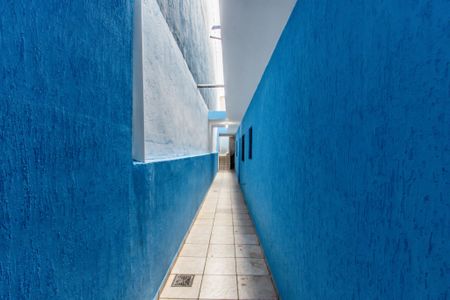 Casa à venda com 128m², 4 quartos e 2 vagasCorredor