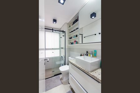 Apartamento à venda com 52m², 2 quartos e 2 vagas Apartamento à venda com 52m², 2 quartos e 2 vagasBanheiro