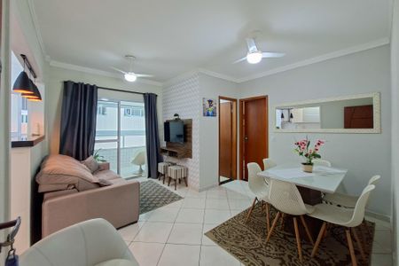 Sala de apartamento para alugar com 1 quarto, 55m² em Guilhermina, Praia Grande