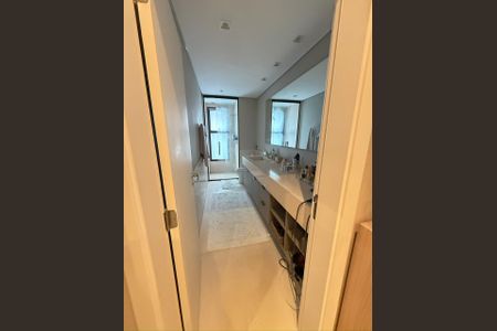 Apartamento à venda com 4 quartos, 344m² em Alphaville Industrial, Barueri