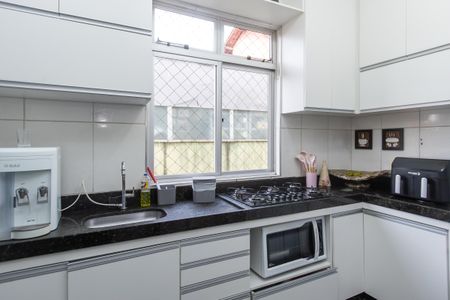 Apartamento para alugar com 140m², 3 quartos e 1 vaga Apartamento para alugar com 140m², 3 quartos e 1 vagaCozinha