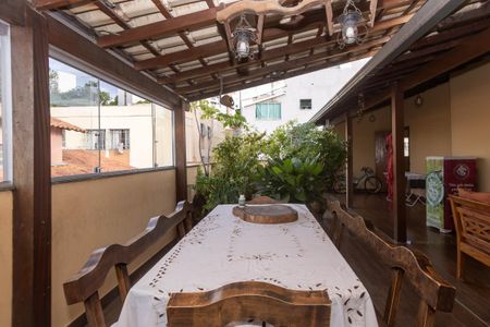 Apartamento para alugar com 140m², 3 quartos e 1 vaga Apartamento para alugar com 140m², 3 quartos e 1 vagaCobertura