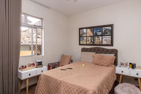 Apartamento para alugar com 140m², 3 quartos e 1 vaga Apartamento para alugar com 140m², 3 quartos e 1 vagaSuíte