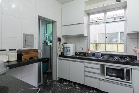 Apartamento para alugar com 140m², 3 quartos e 1 vaga Apartamento para alugar com 140m², 3 quartos e 1 vagaCozinha